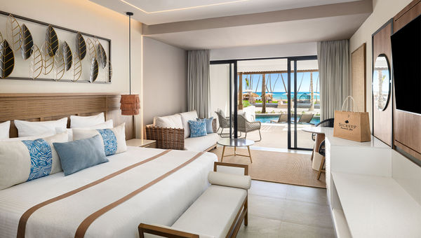 A Preferred Club Junior Suite Ocean Front Swim Out unit.